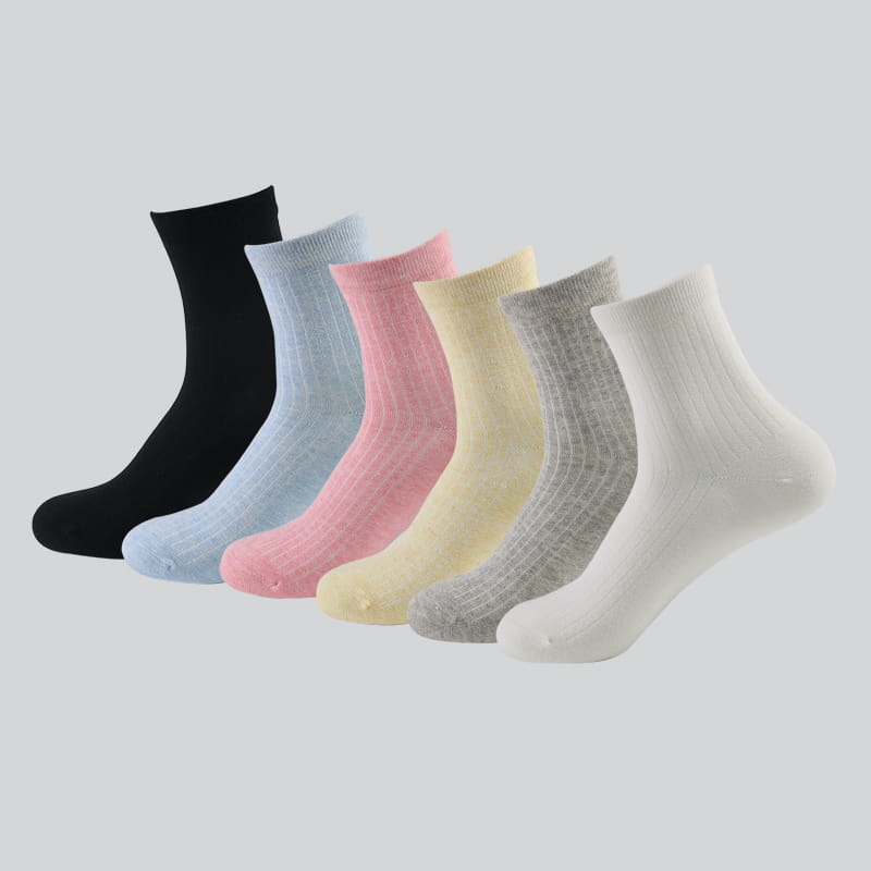 6 Farben Großhandel Baumwolle Teen Tube White Crew Damen Wintersocken