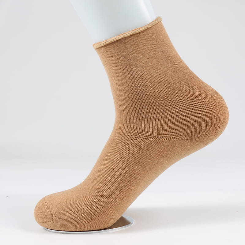 Großhandel weiche Terry warme Winter farbige Damen Crew Frauen Baumwollsocken