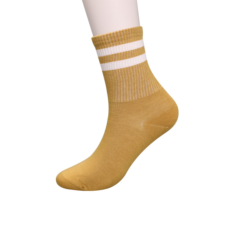 Weiches, gesponnenes Seidennylon, überzogen mit Ammoniak, 2 horizontalen Streifen und verstärkten, handgenähten Damensocken WSD1536