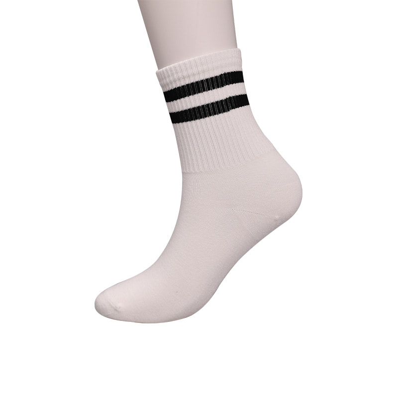 Weiches, gesponnenes Seidennylon, überzogen mit Ammoniak, 2 horizontalen Streifen und verstärkten, handgenähten Damensocken WSD1536