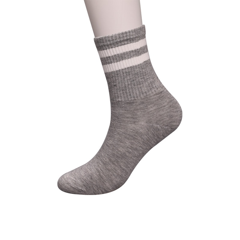 Weiches, gesponnenes Seidennylon, überzogen mit Ammoniak, 2 horizontalen Streifen und verstärkten, handgenähten Damensocken WSD1536