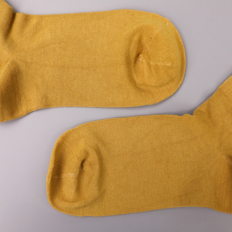 Weiches, gesponnenes Seidennylon, überzogen mit Ammoniak, 2 horizontalen Streifen und verstärkten, handgenähten Damensocken WSD1536