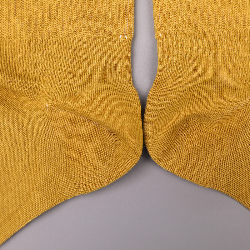 Weiches, gesponnenes Seidennylon, überzogen mit Ammoniak, 2 horizontalen Streifen und verstärkten, handgenähten Damensocken WSD1536