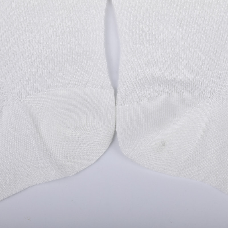 Tasche aus weichem Bambusfaser-Nylon, dünne, lässige Damensocken mit kleinen Diamanten, handgenähte Damensocken WSD1689