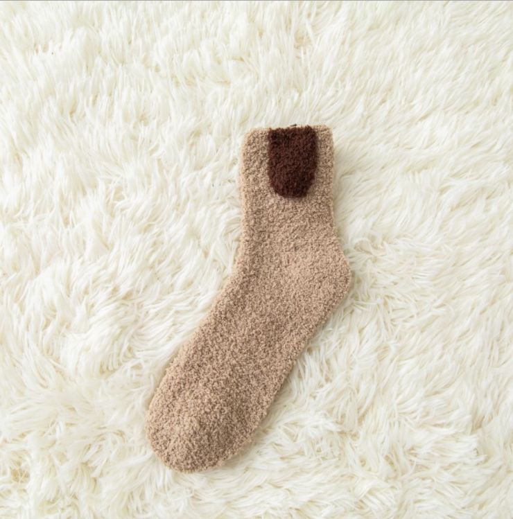 Winter dicke Mädchen flauschige süße Zuhause warme Winter gemütliche Frauen flauschige Socken