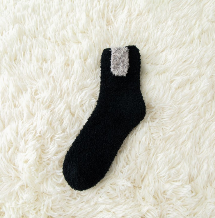 Winter dicke Mädchen flauschige süße Zuhause warme Winter gemütliche Frauen flauschige Socken