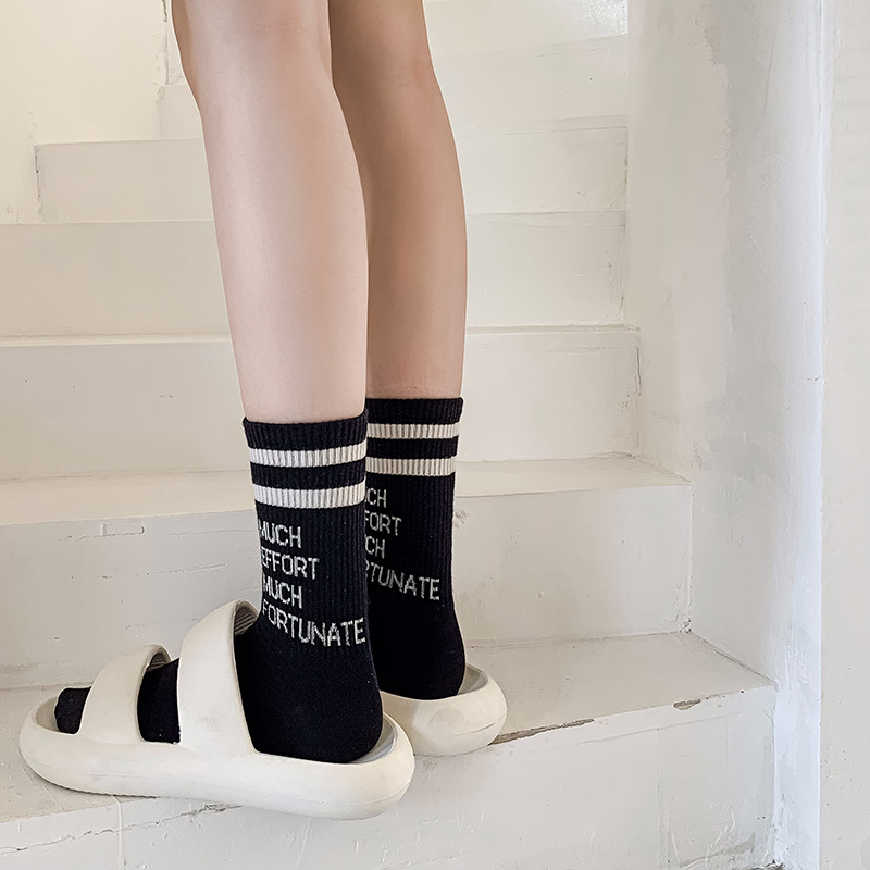 Unisex-Socken für Männer und Frauen mit niedrigem Mindestbestellwert für Lauf-Skateboard-Sneaker, individuelle Sport-Crew-Streetwear-Socken