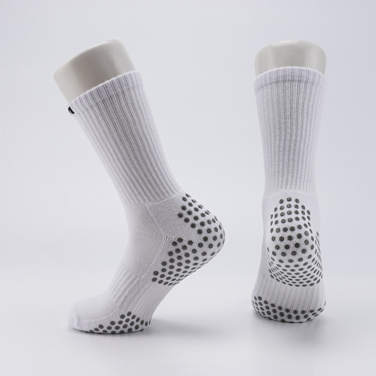 Benutzerdefinierte Logo Grip Socke Anti-Rutsch-Silikon-Baumwoll-Frottee-Sportsocken Fußball für Männer