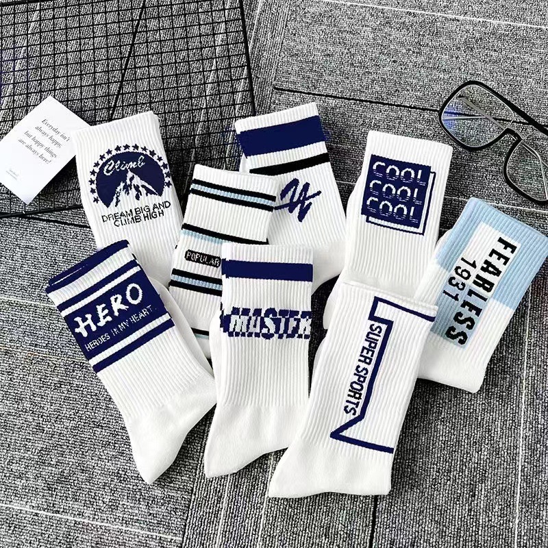 OEM-Design, Logo-Muster, Baumwoll-Crew-Streetwear, individuelle Sport-Harajuku-Socken